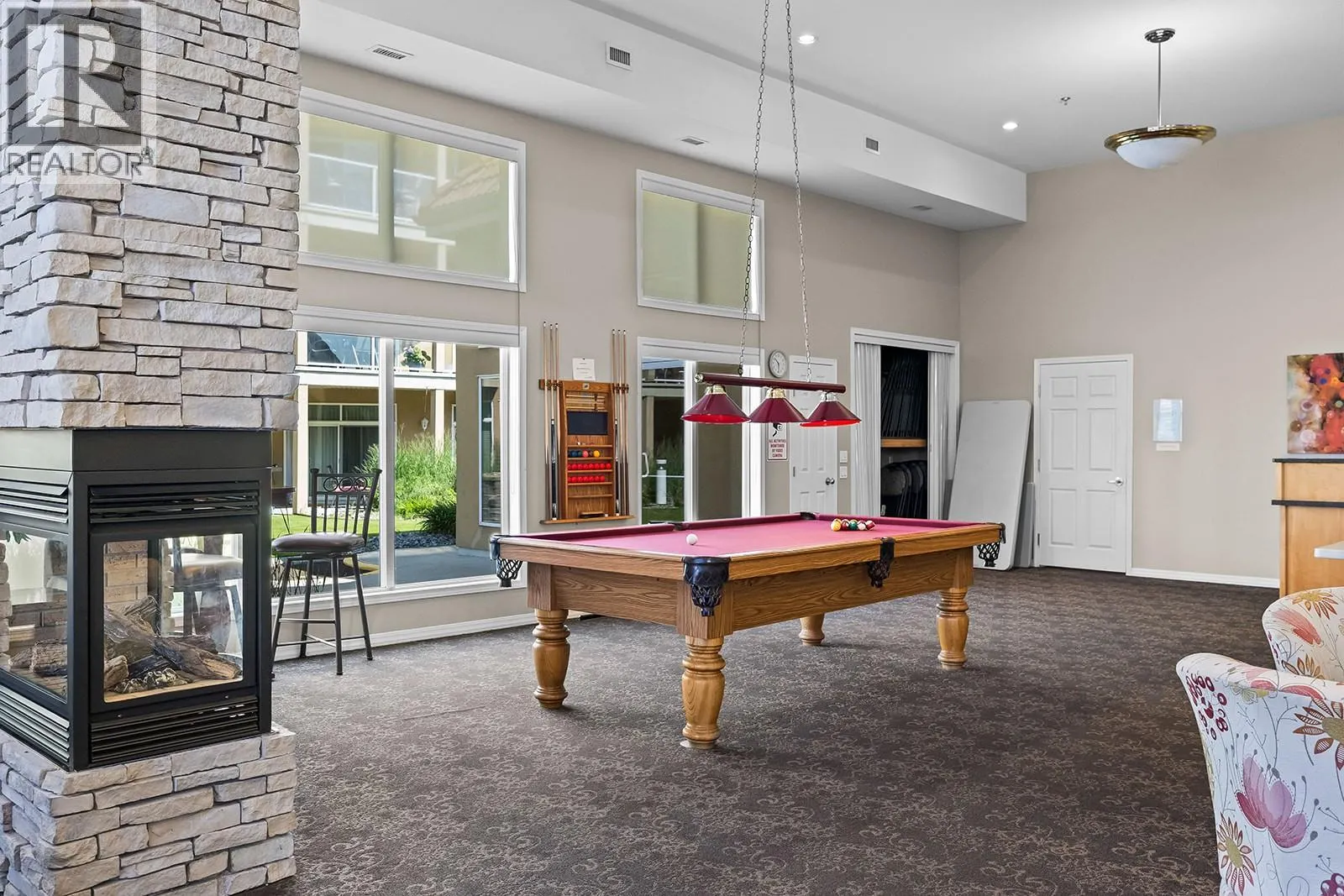 1088 Sunset Drive Unit# 242