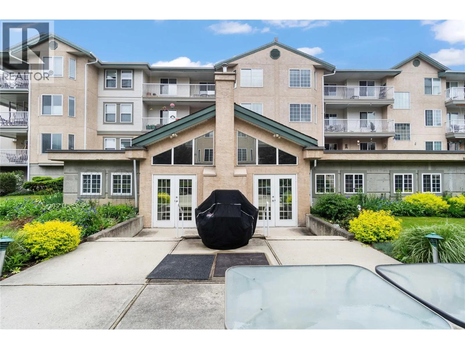 250 5th Street SE Unit# 208