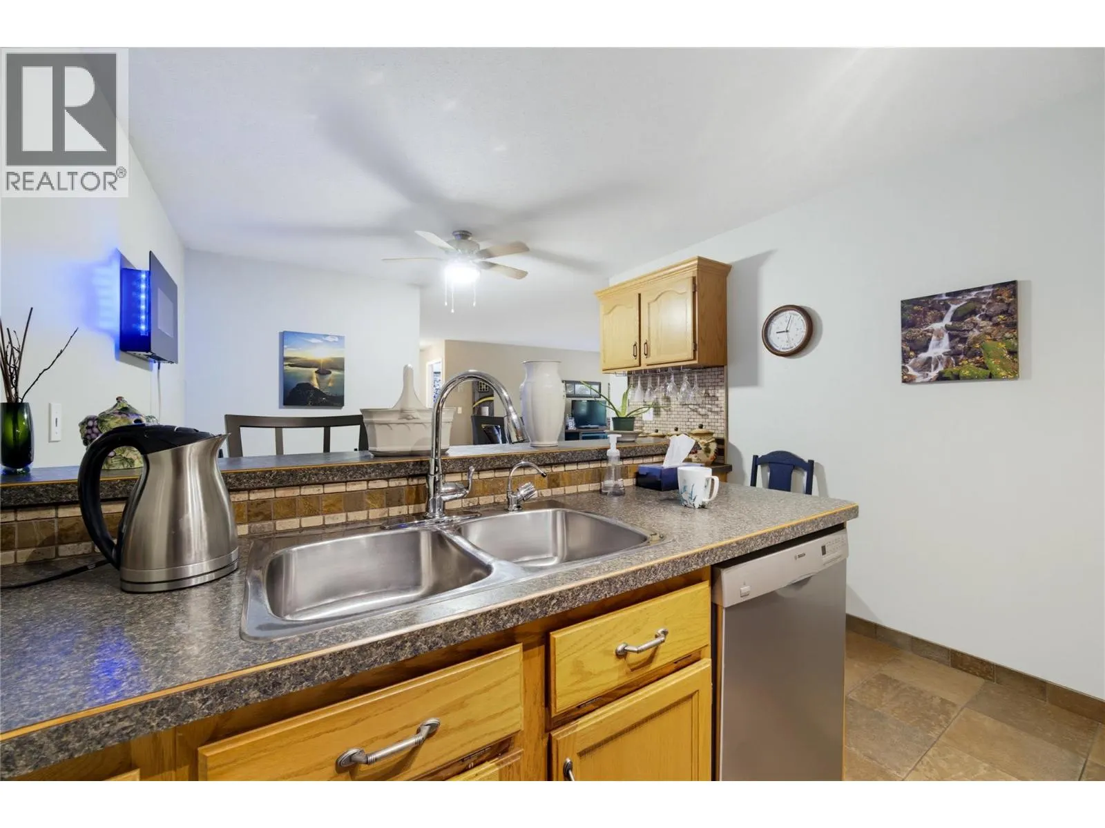 250 5th Street SE Unit# 208