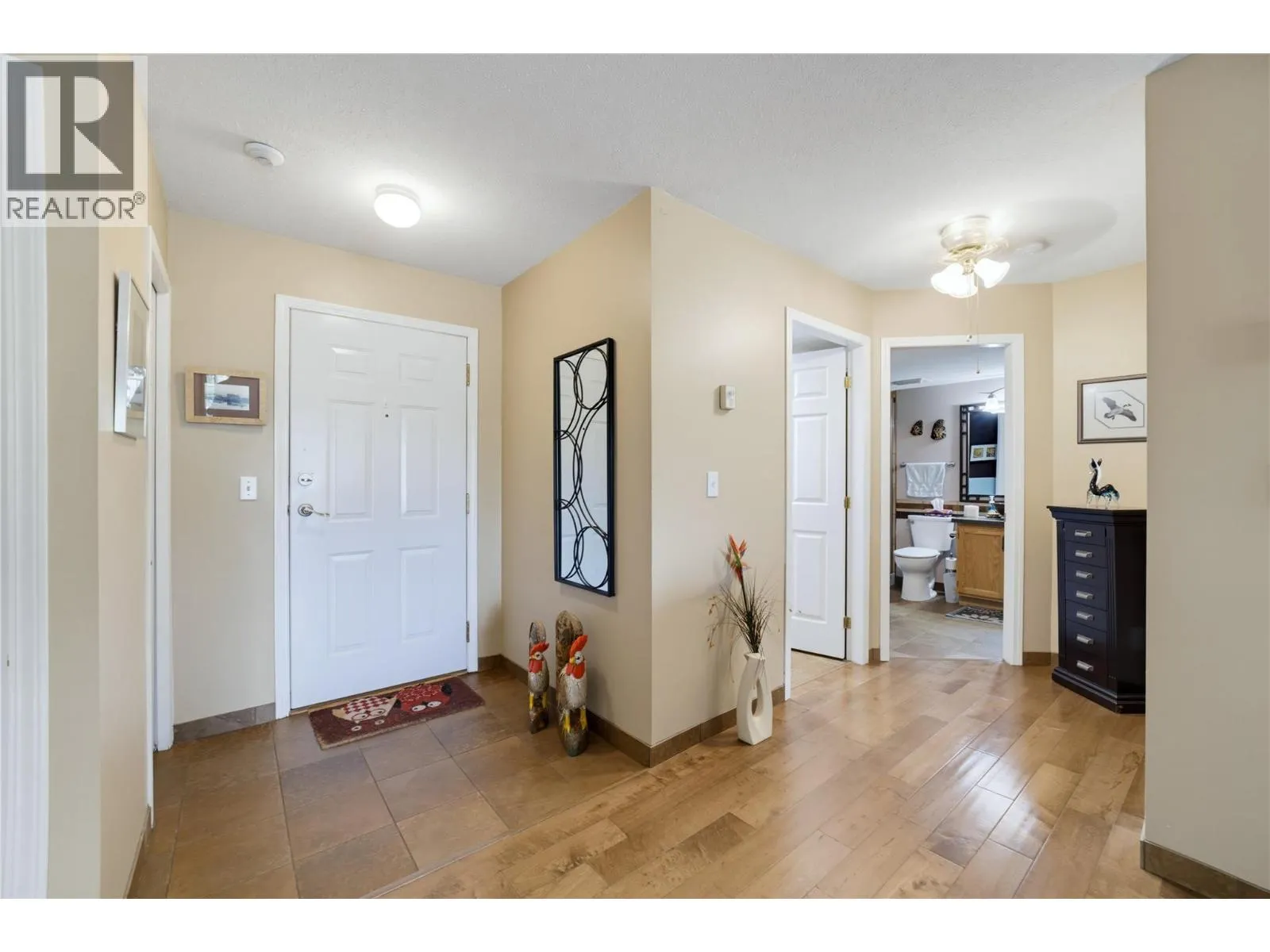250 5th Street SE Unit# 208