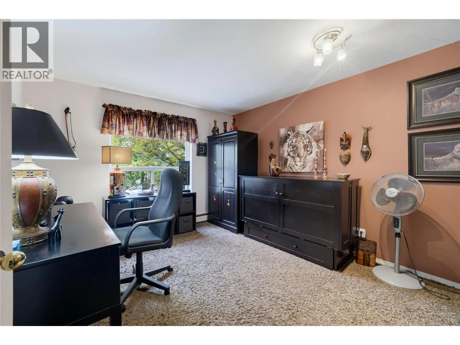 250 5th Street SE Unit# 208
