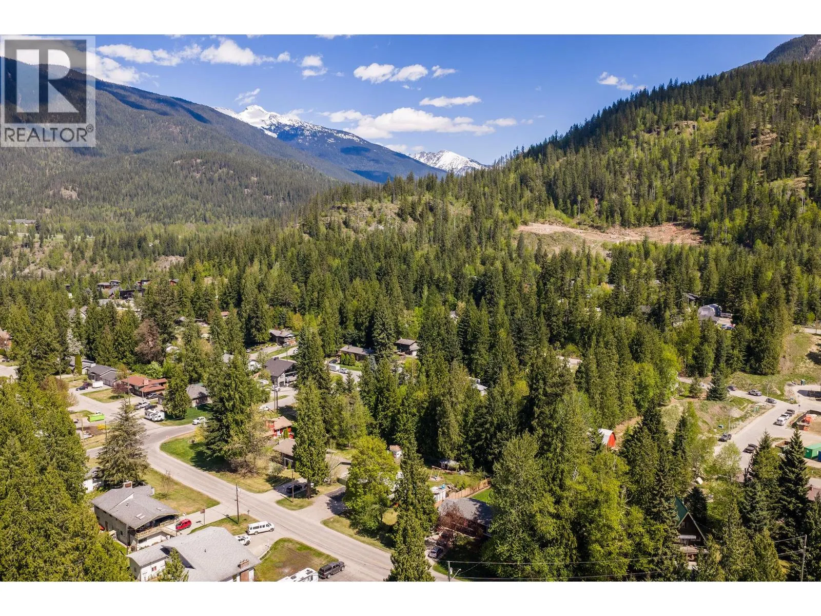 1587 Pratico Road