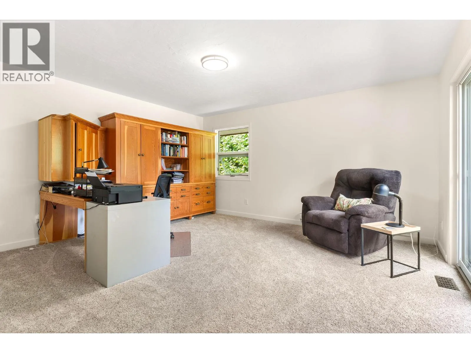 1587 Pratico Road