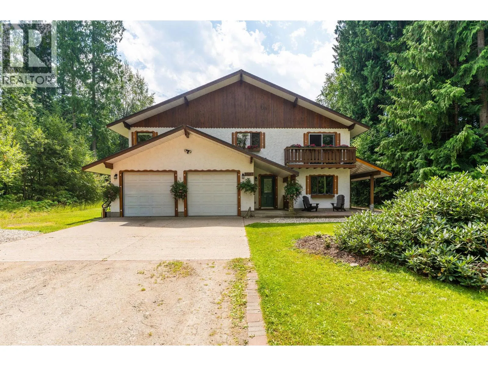 1587 Pratico Road
