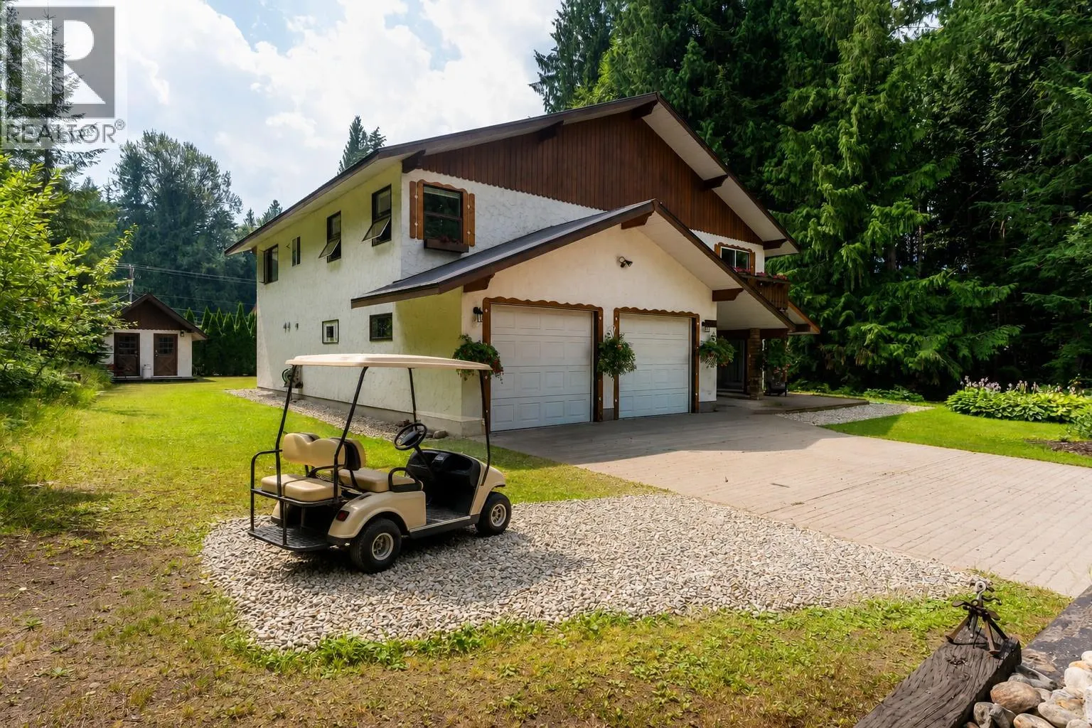 1587 Pratico Road