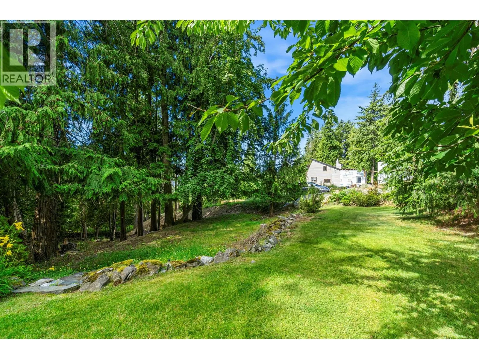 7420 Stampede Trail