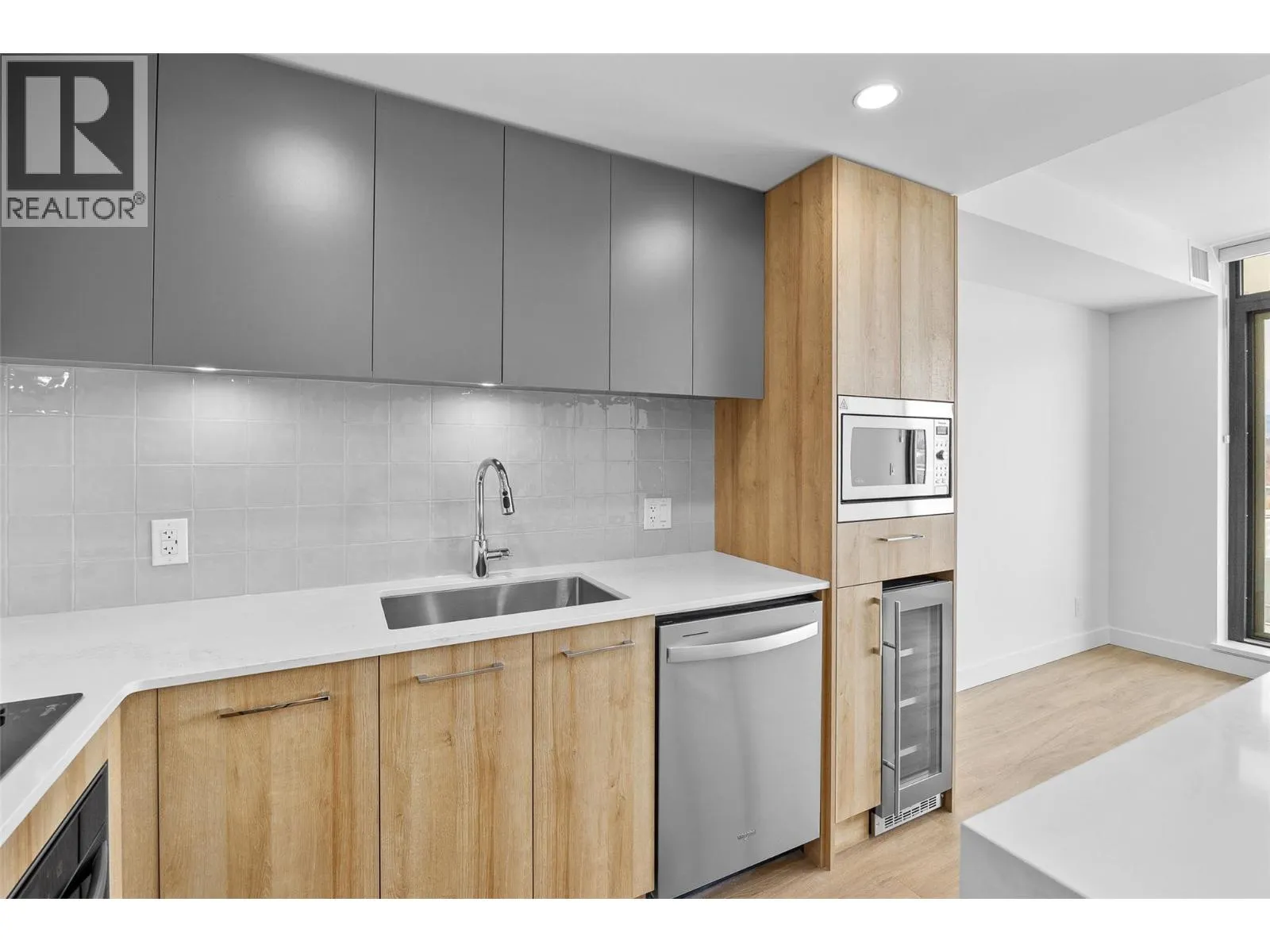 3699 Capozzi Road Unit# 803