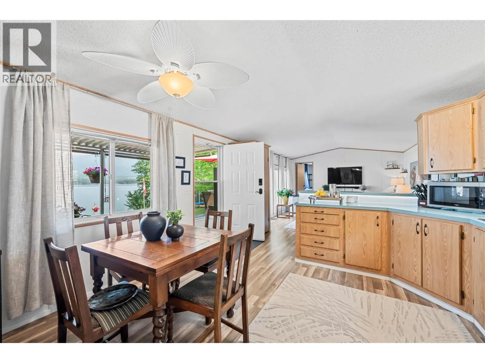 3565 Eagle Bay Road