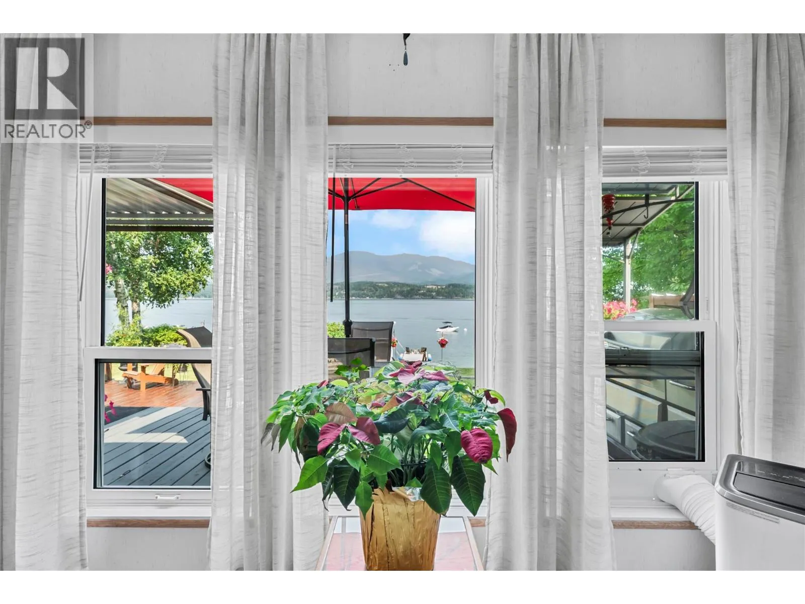 3565 Eagle Bay Road