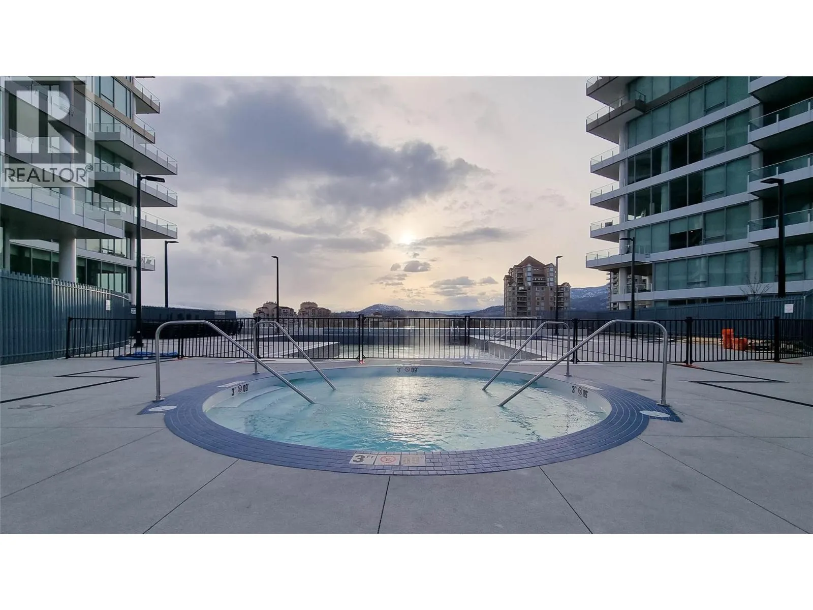 1191 Sunset Drive Unit# 609