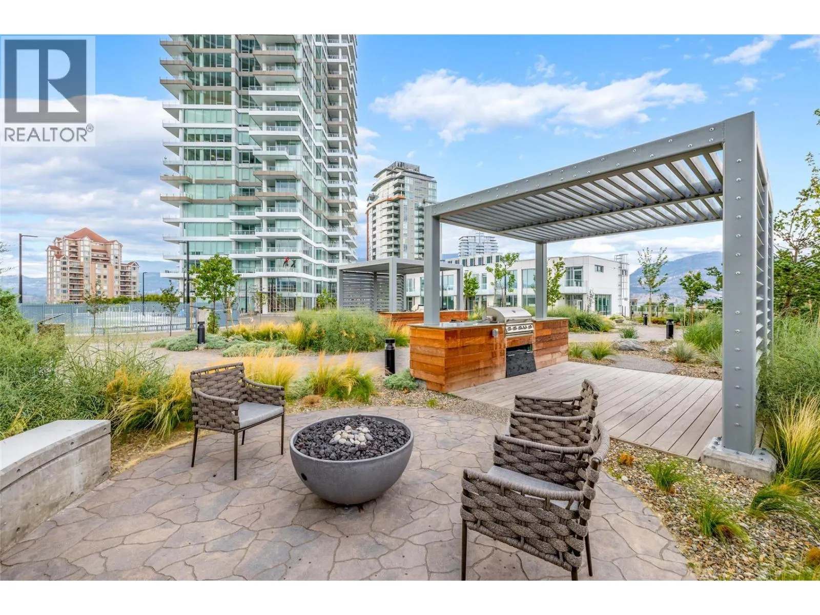 1191 Sunset Drive Unit# 609