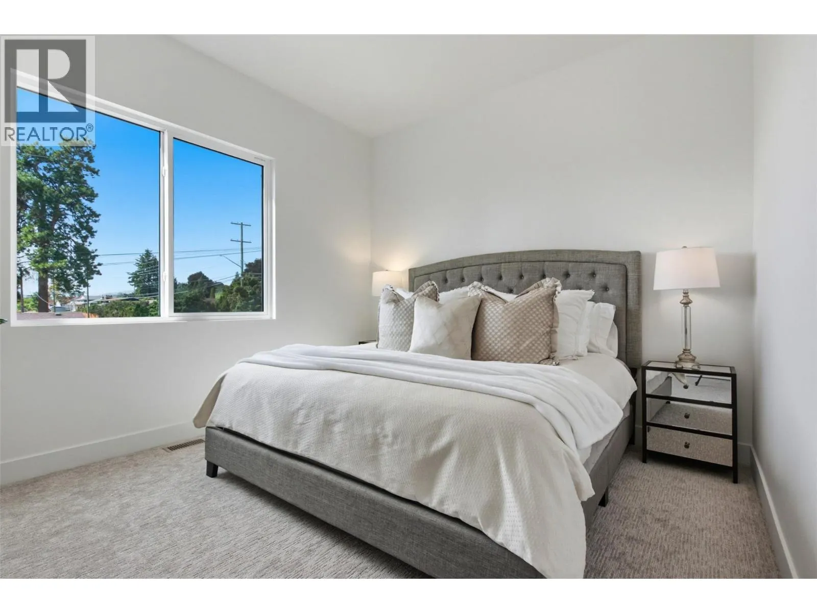 11565 Okanagan Centre Road E Unit# 8