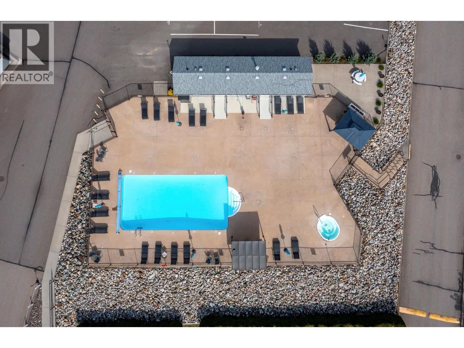8000 Highland Road Unit# 33