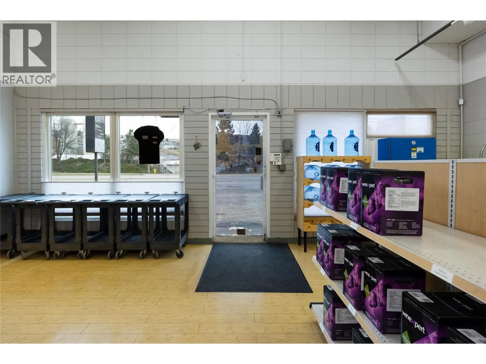 4313 25 Avenue Unit# 2A & 3A