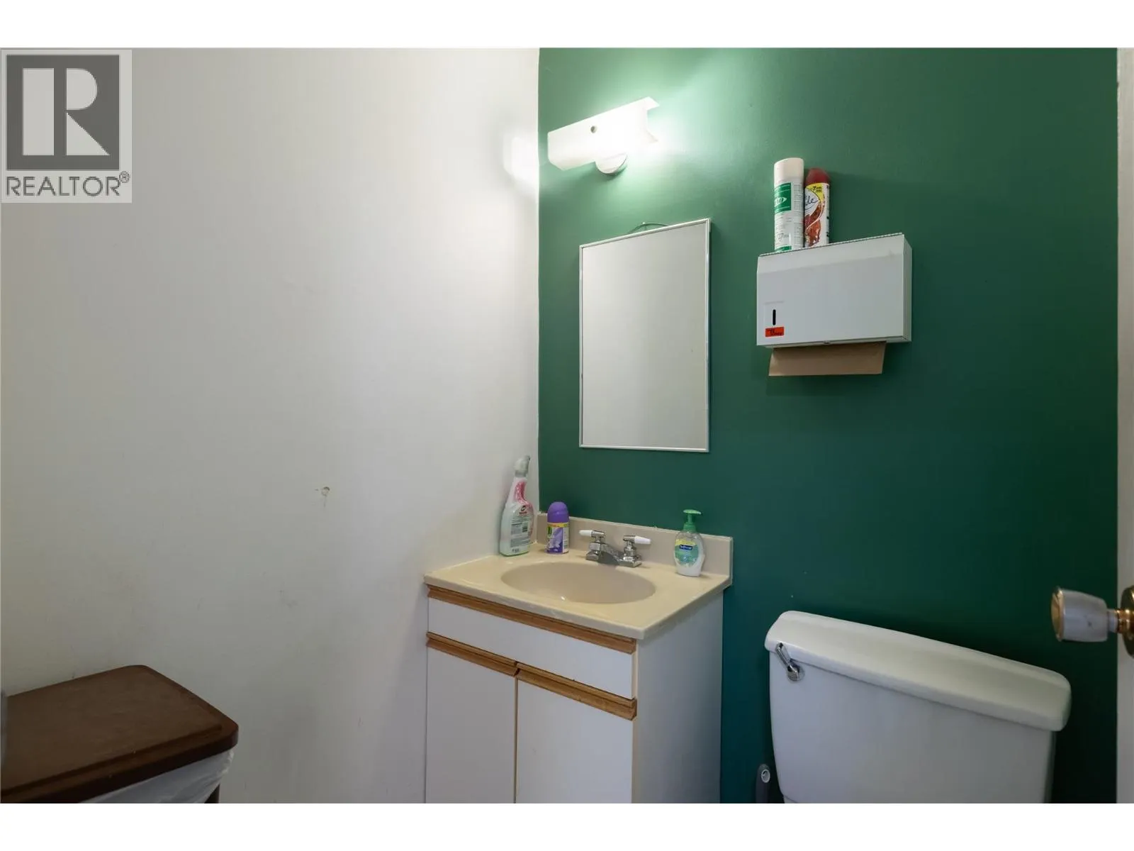 4313 25 Avenue Unit# 2A & 3A