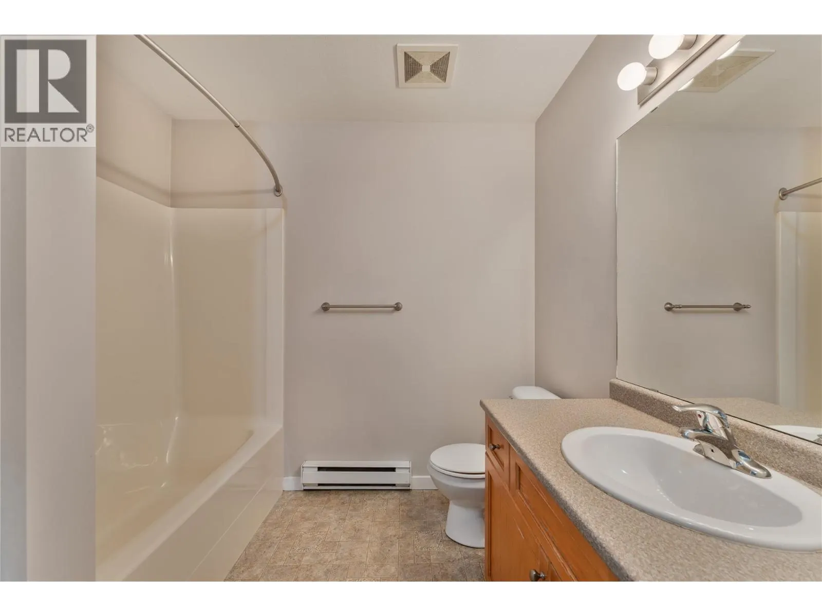 811 Martin Avenue