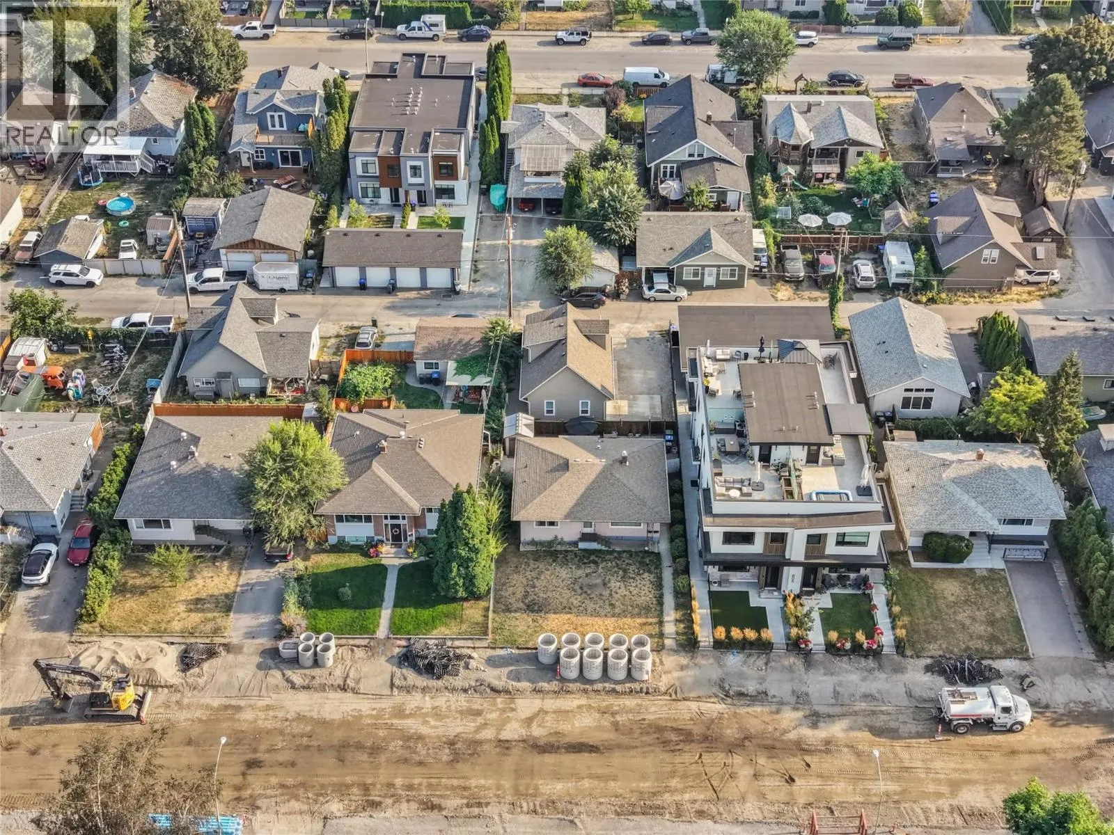 811 Martin Avenue