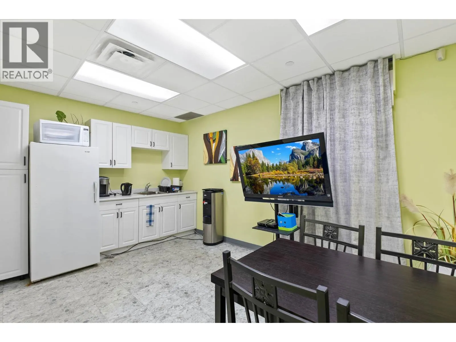 2040 Springfield Road Unit# 201