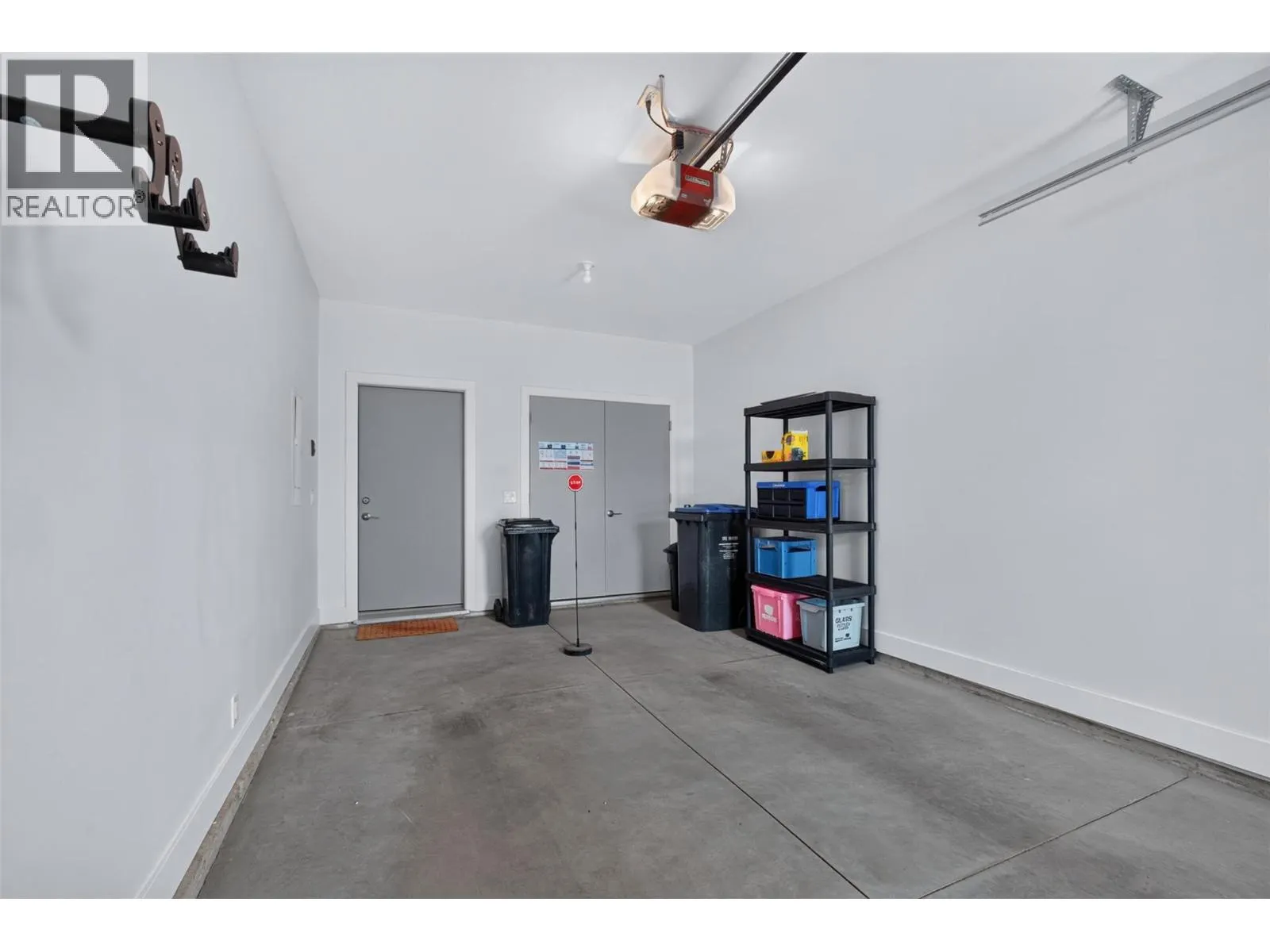 945 Borden Avenue Unit# 1