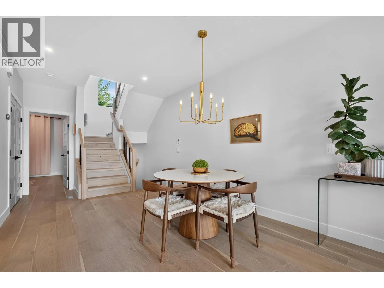 945 Borden Avenue Unit# 1