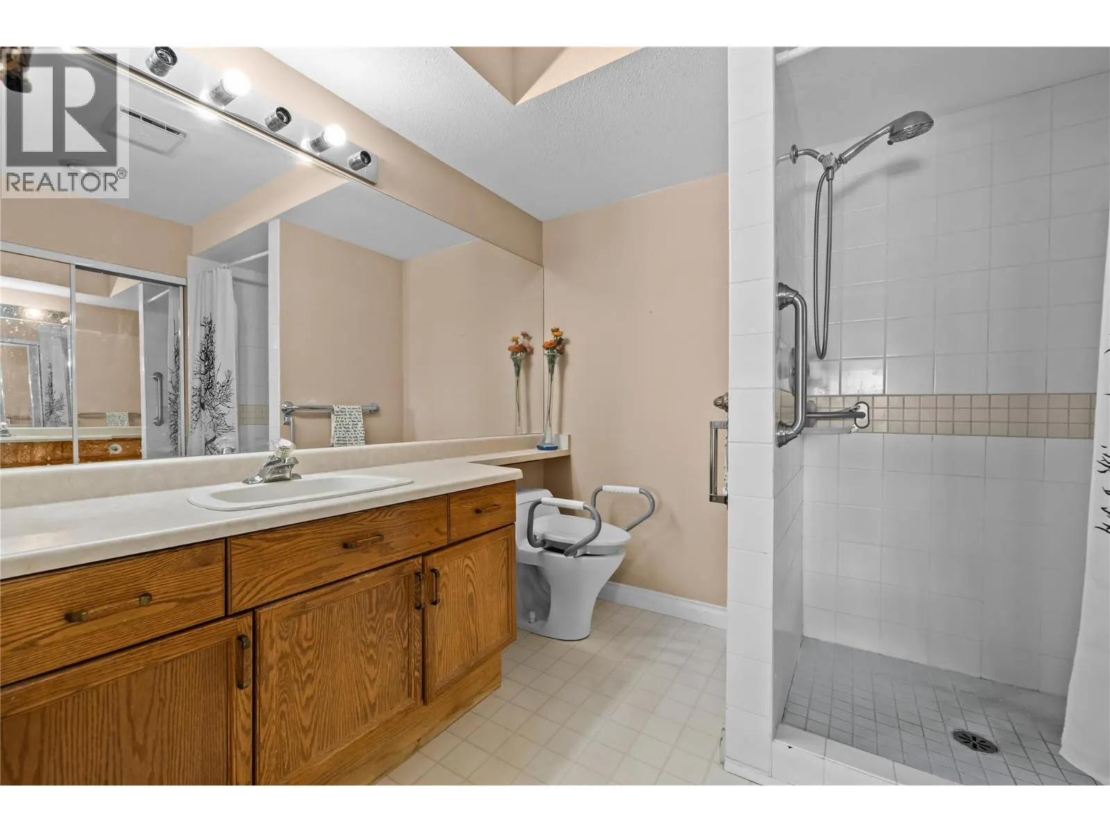 3815 Brown Road Unit# 107