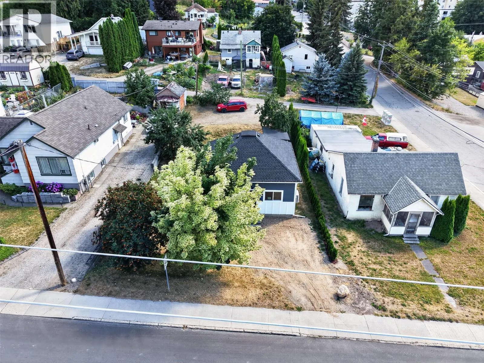 630 Okanagan SE Avenue