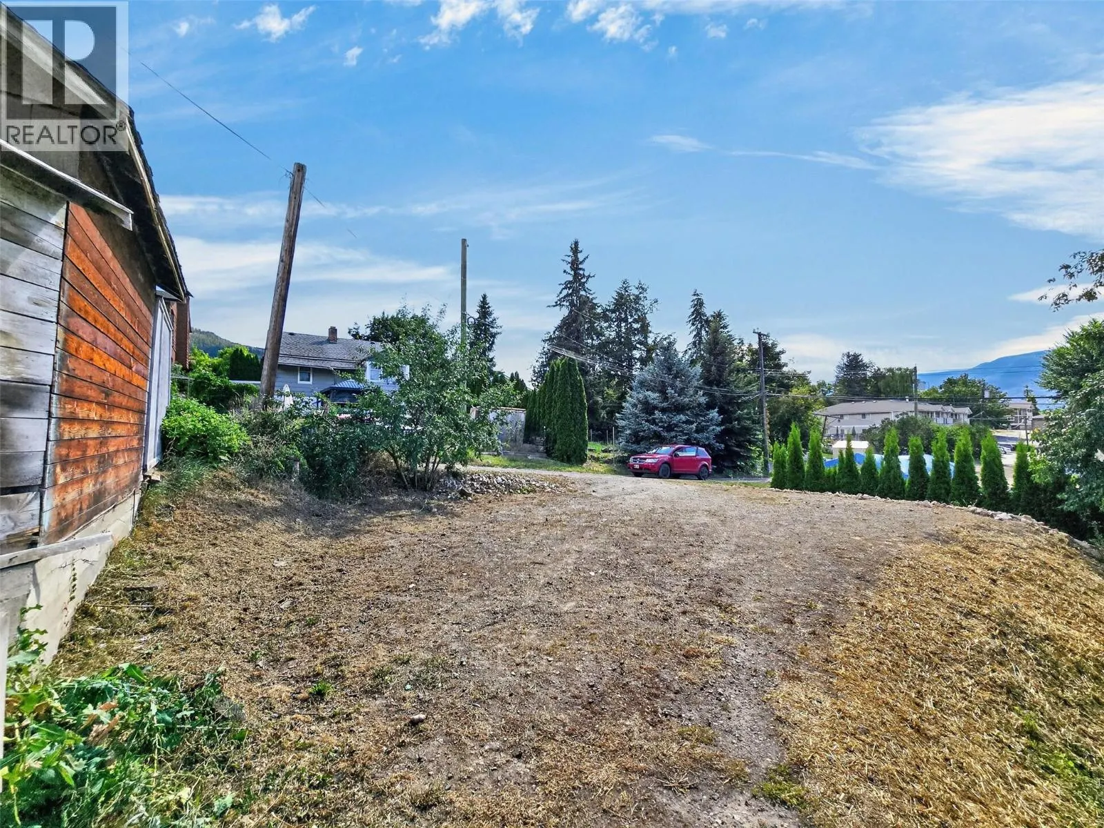630 Okanagan SE Avenue