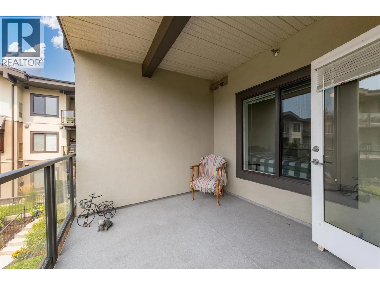 4380 Lakeshore Road Unit# 225