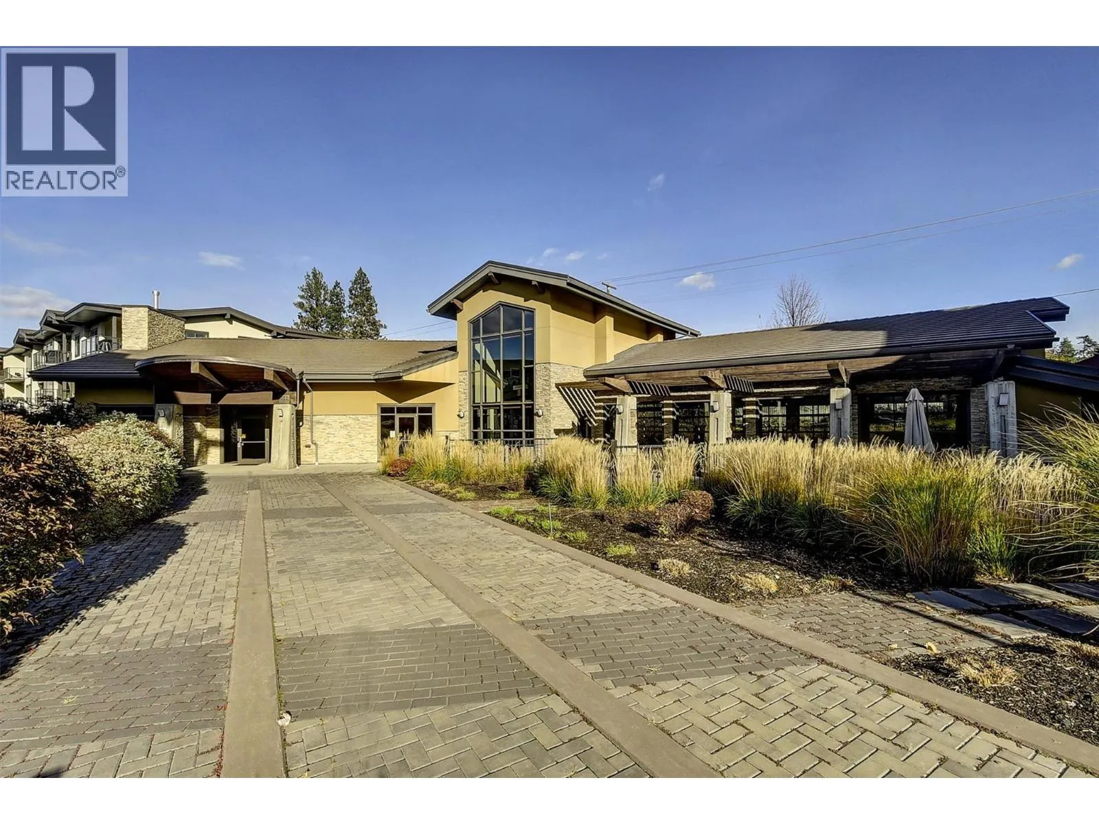 4380 Lakeshore Road Unit# 225