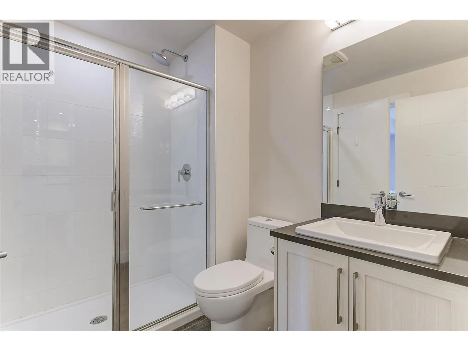 4380 Lakeshore Road Unit# 225