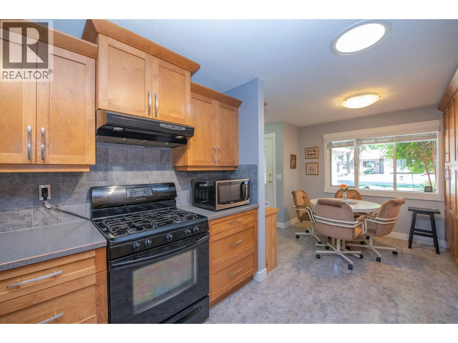 1001 30 Avenue Unit# 30