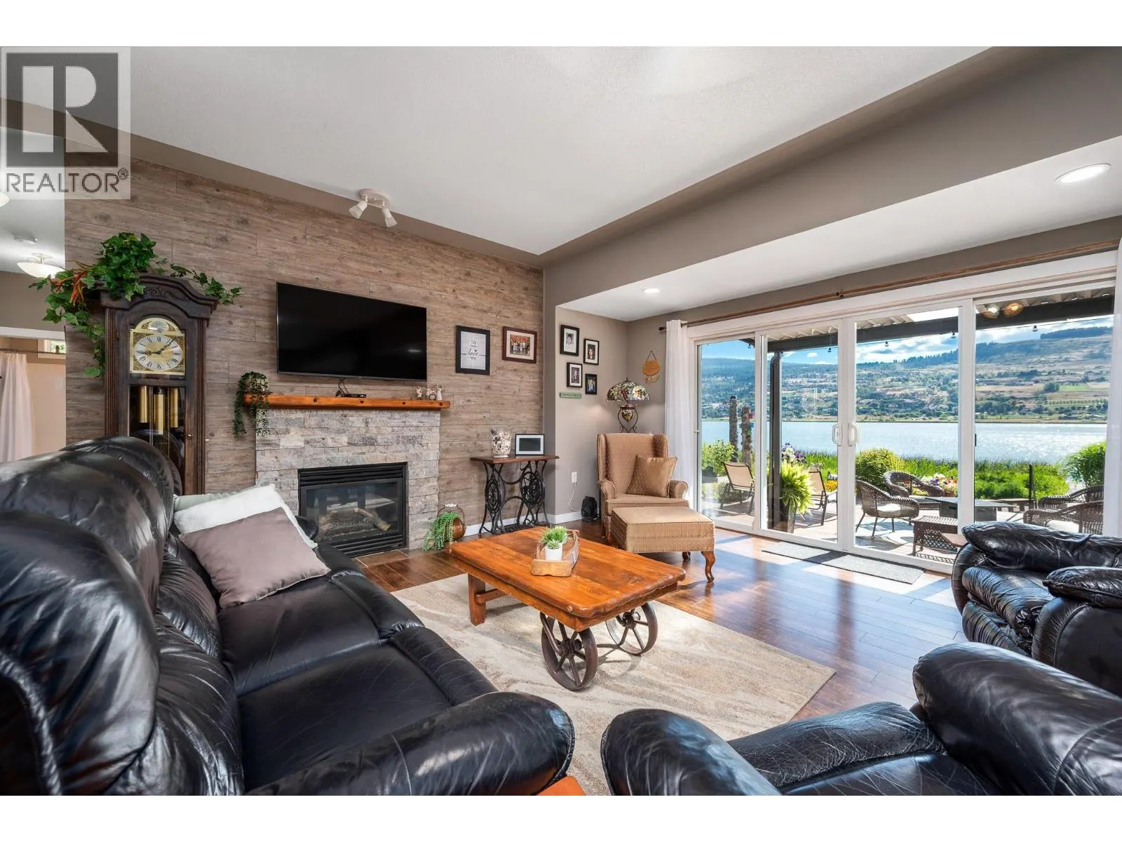7185 Old Kamloops Road