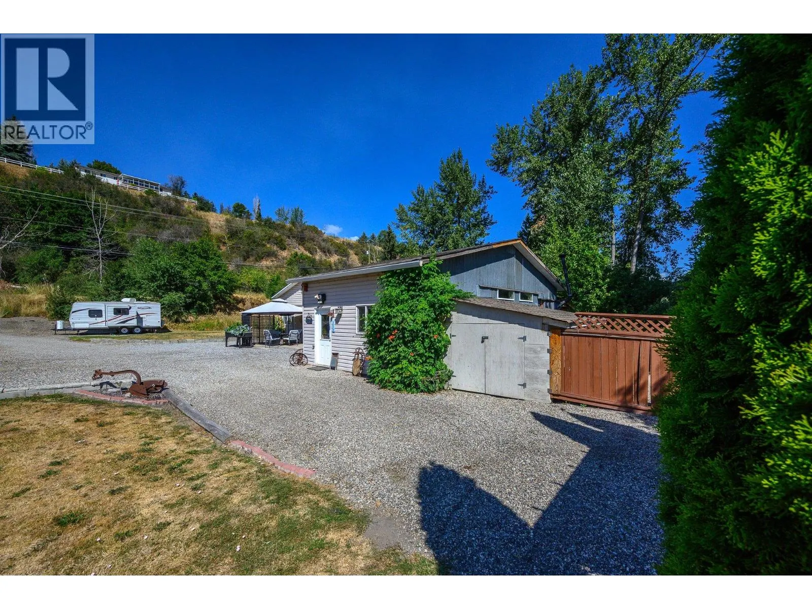 7185 Old Kamloops Road