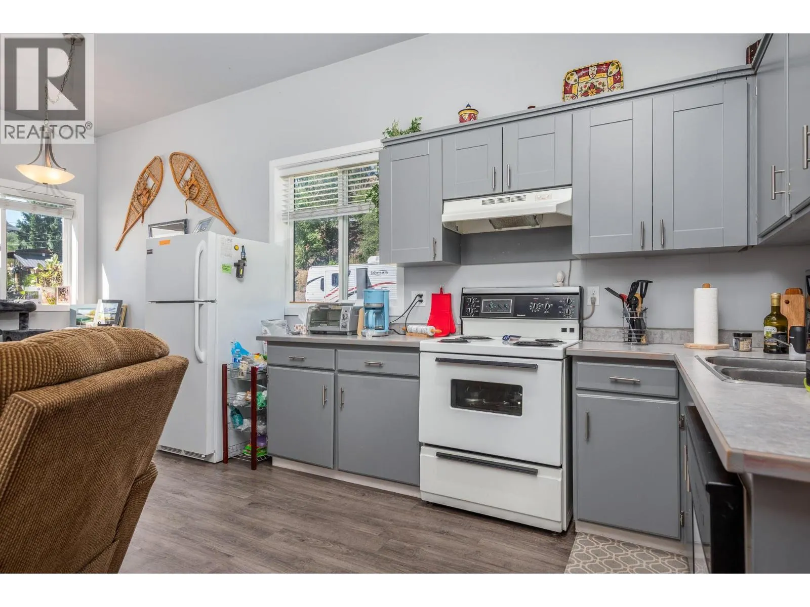 7185 Old Kamloops Road