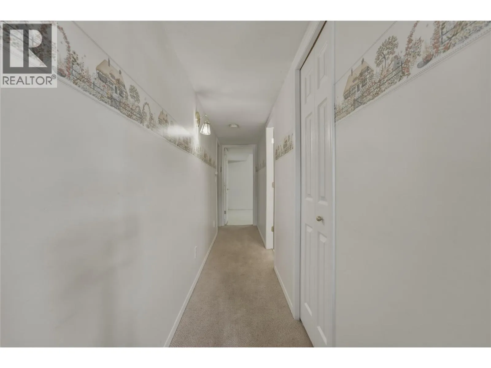 3850 Argyle Avenue Unit# 15
