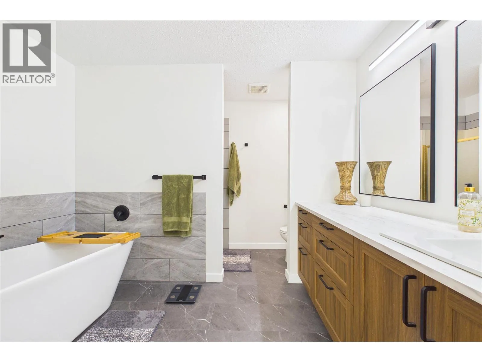 1995 Burtch Road Unit# 162