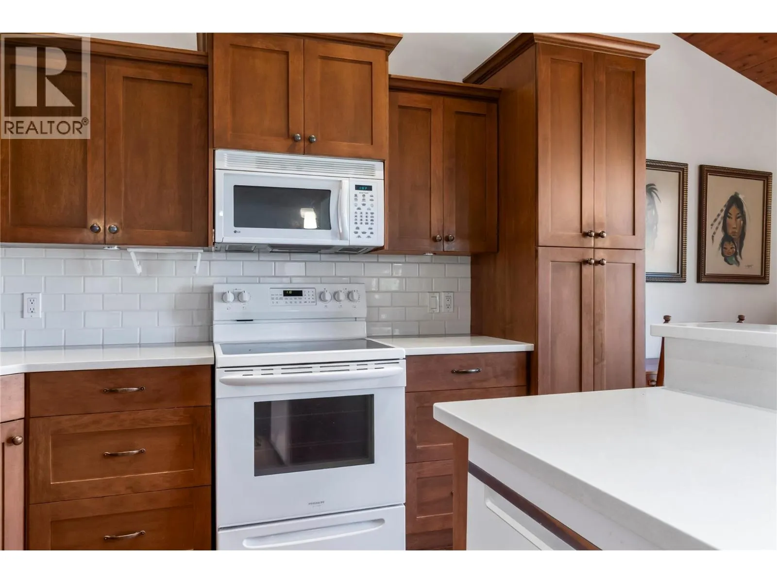 1171 Dieppe Road Unit# 6