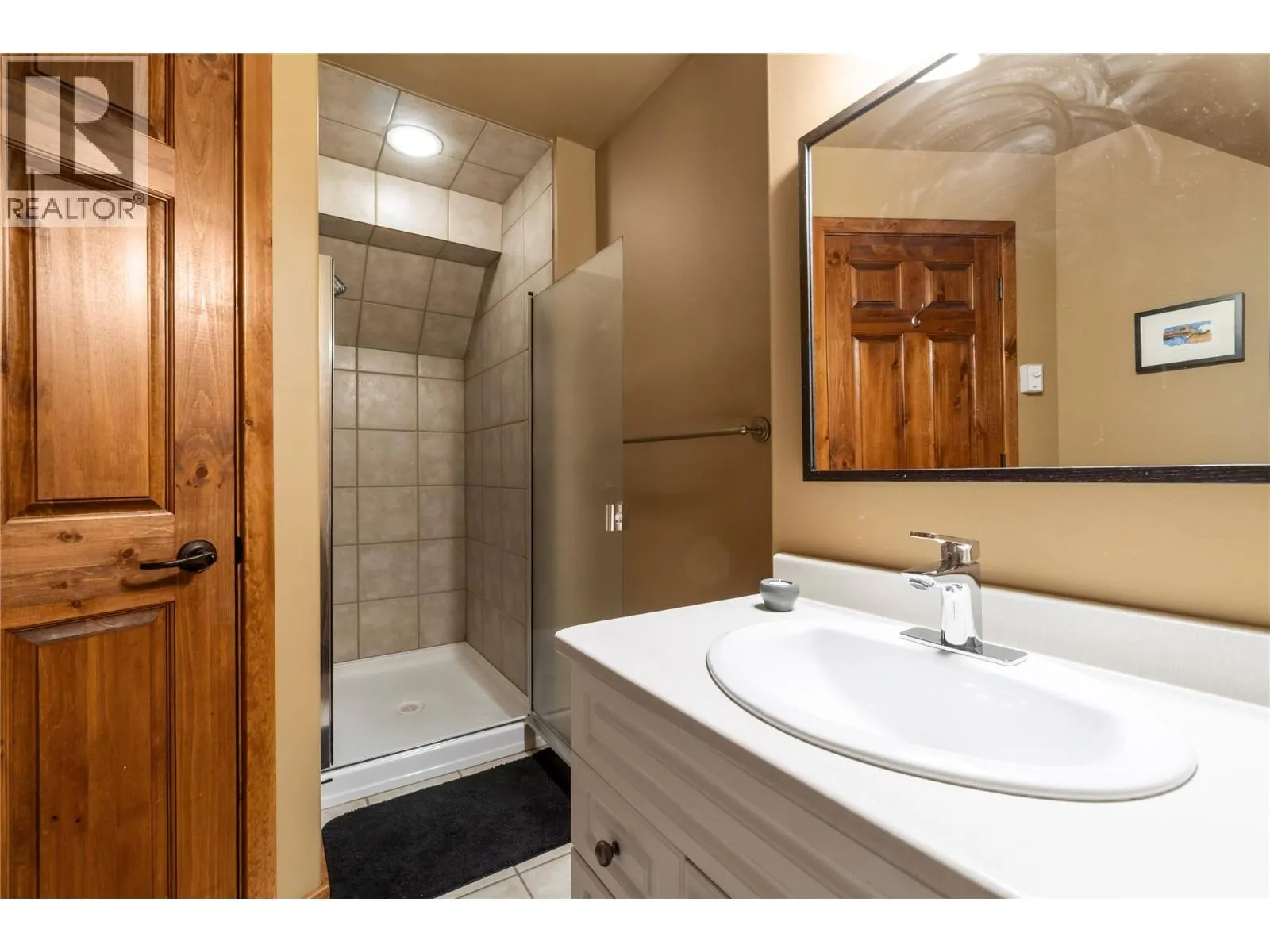 1171 Dieppe Road Unit# 6