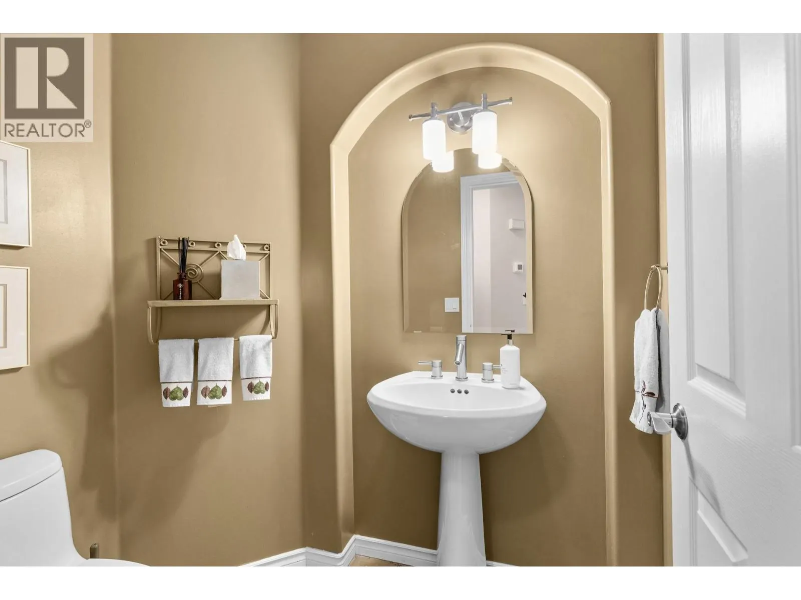4400 Gallaghers Drive E Unit# 2