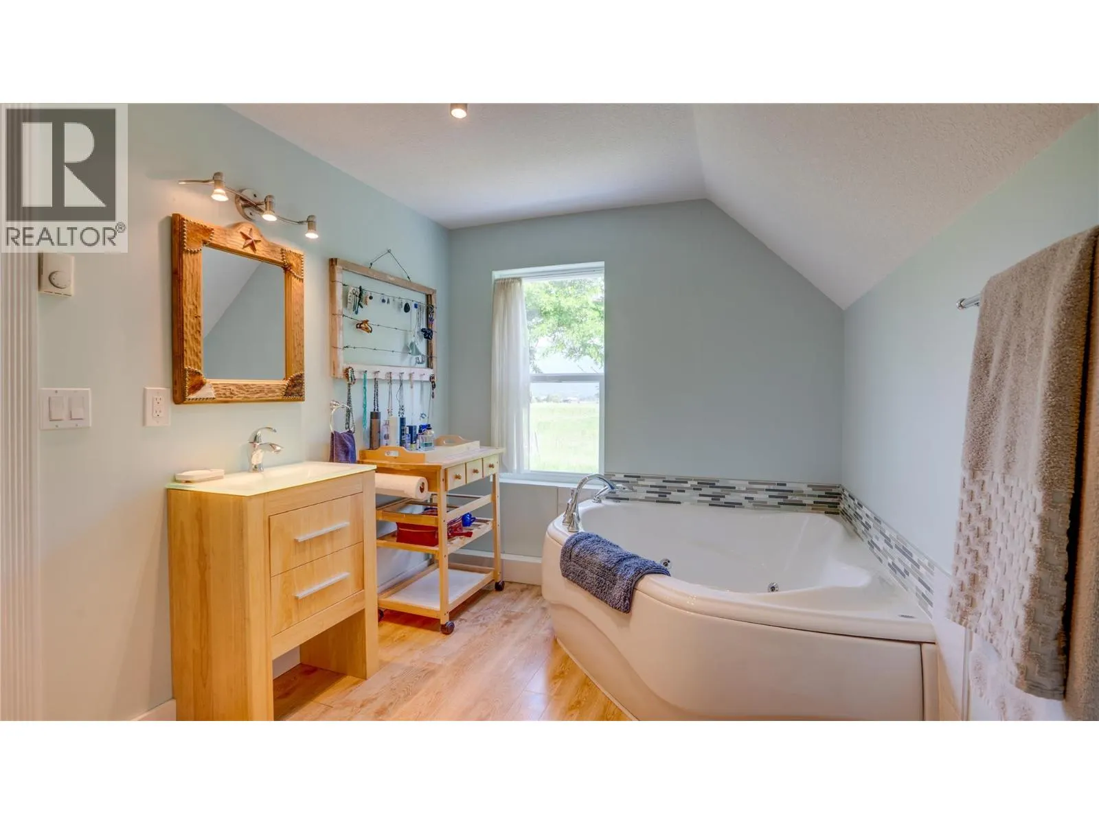 796 Salmon River Road