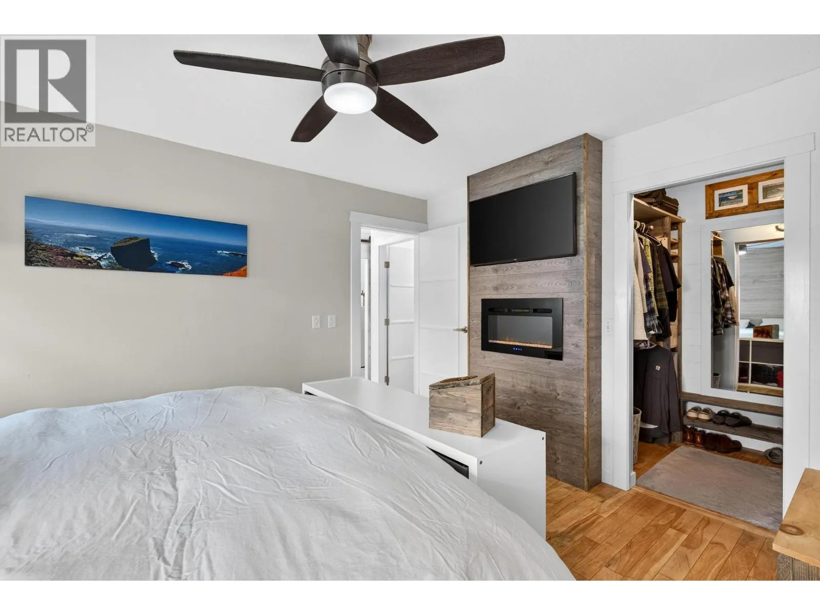 853 Springside Court