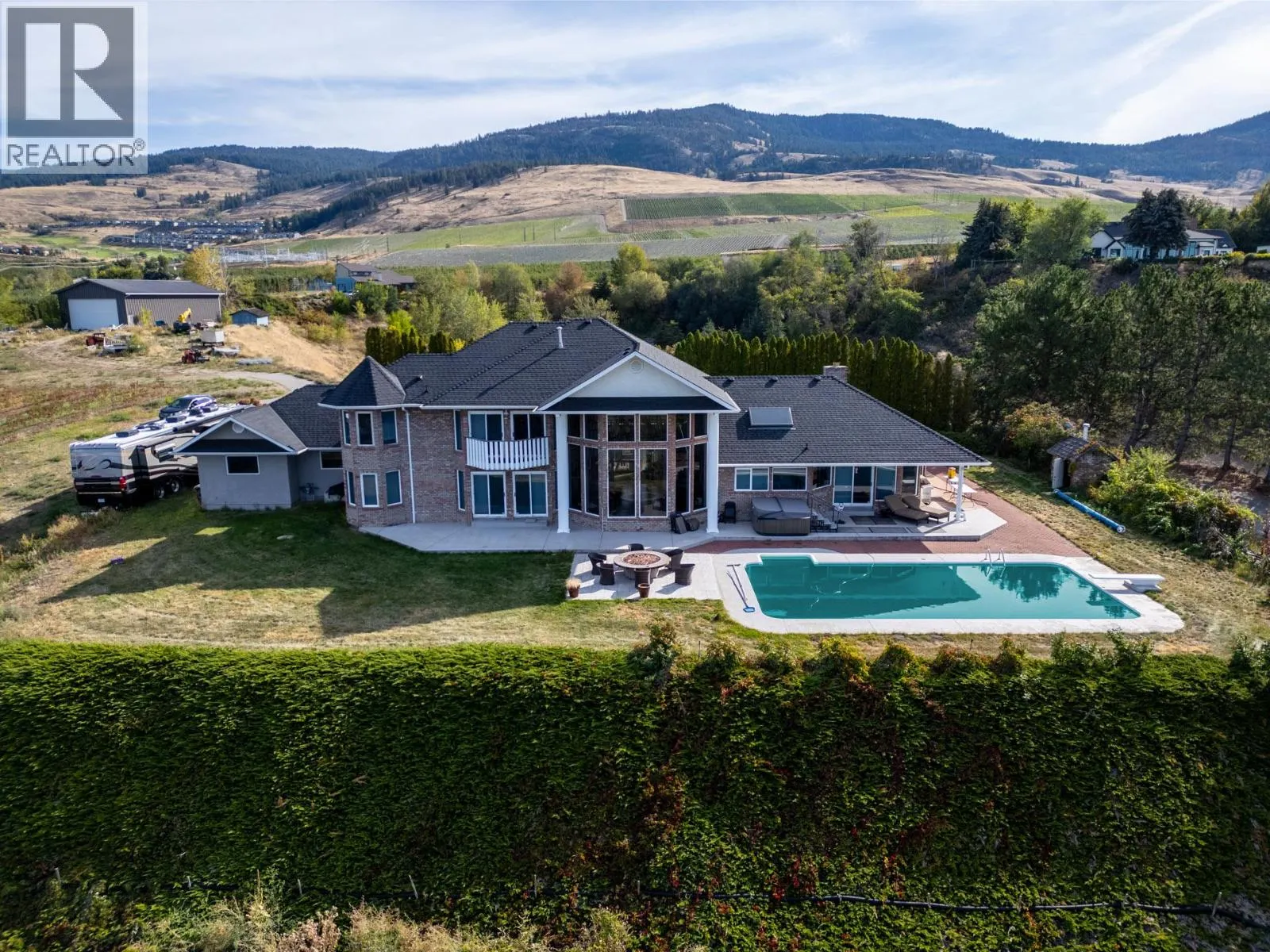 1135 Graf Road