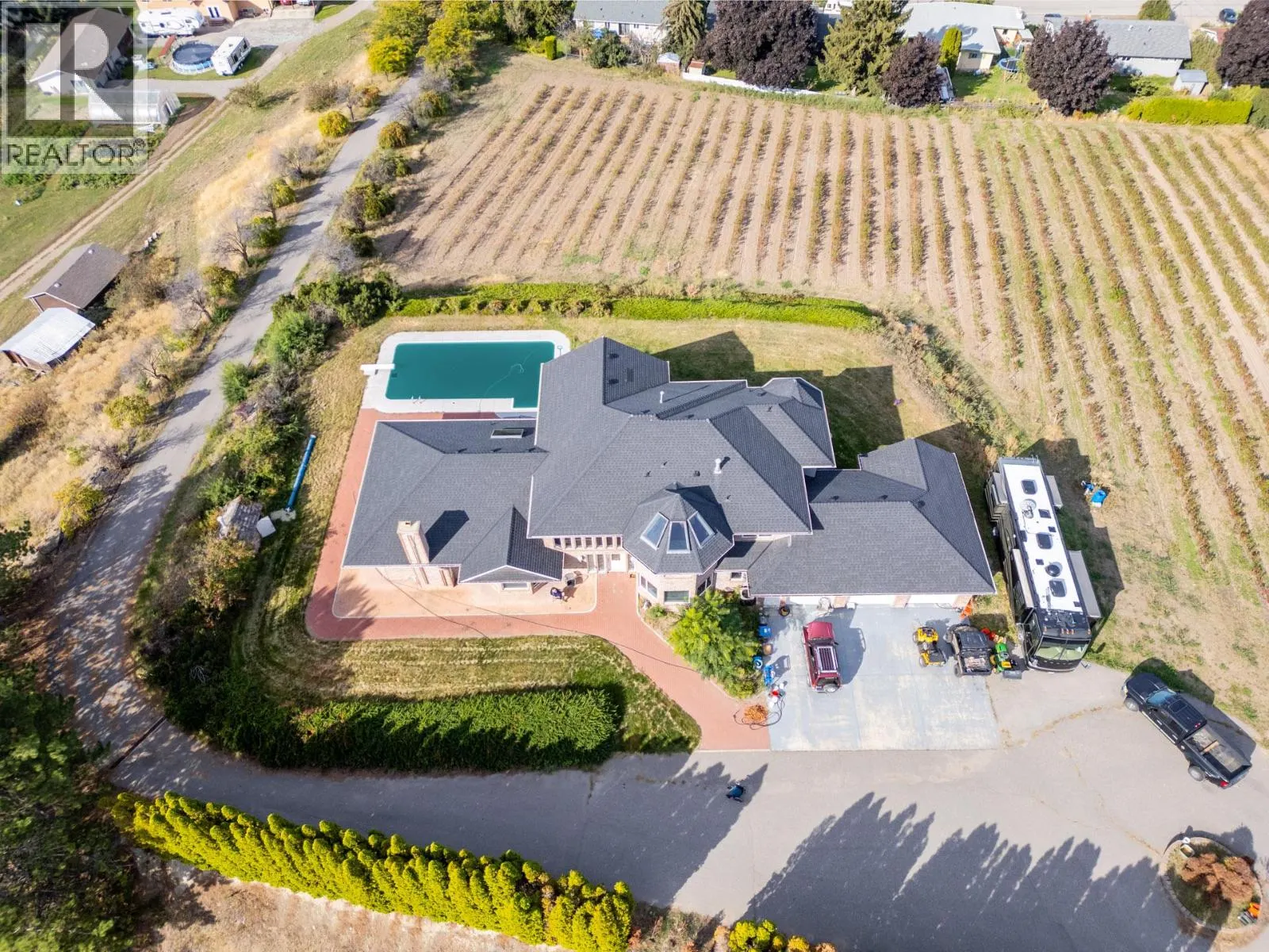 1135 Graf Road