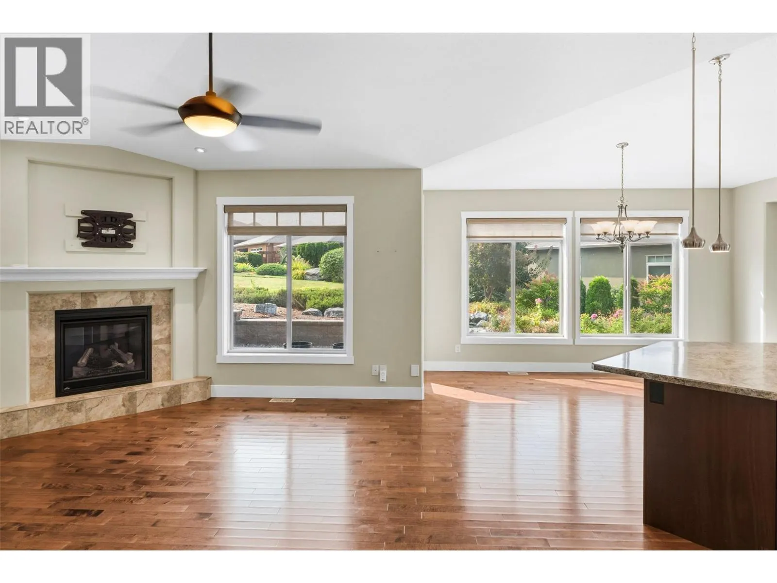 6833 Meadows Drive Unit# 34