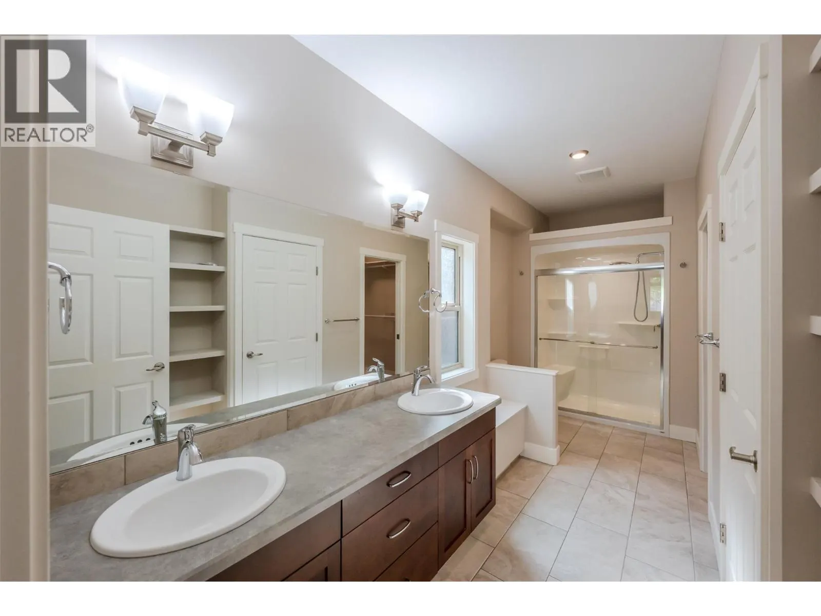 6833 Meadows Drive Unit# 34