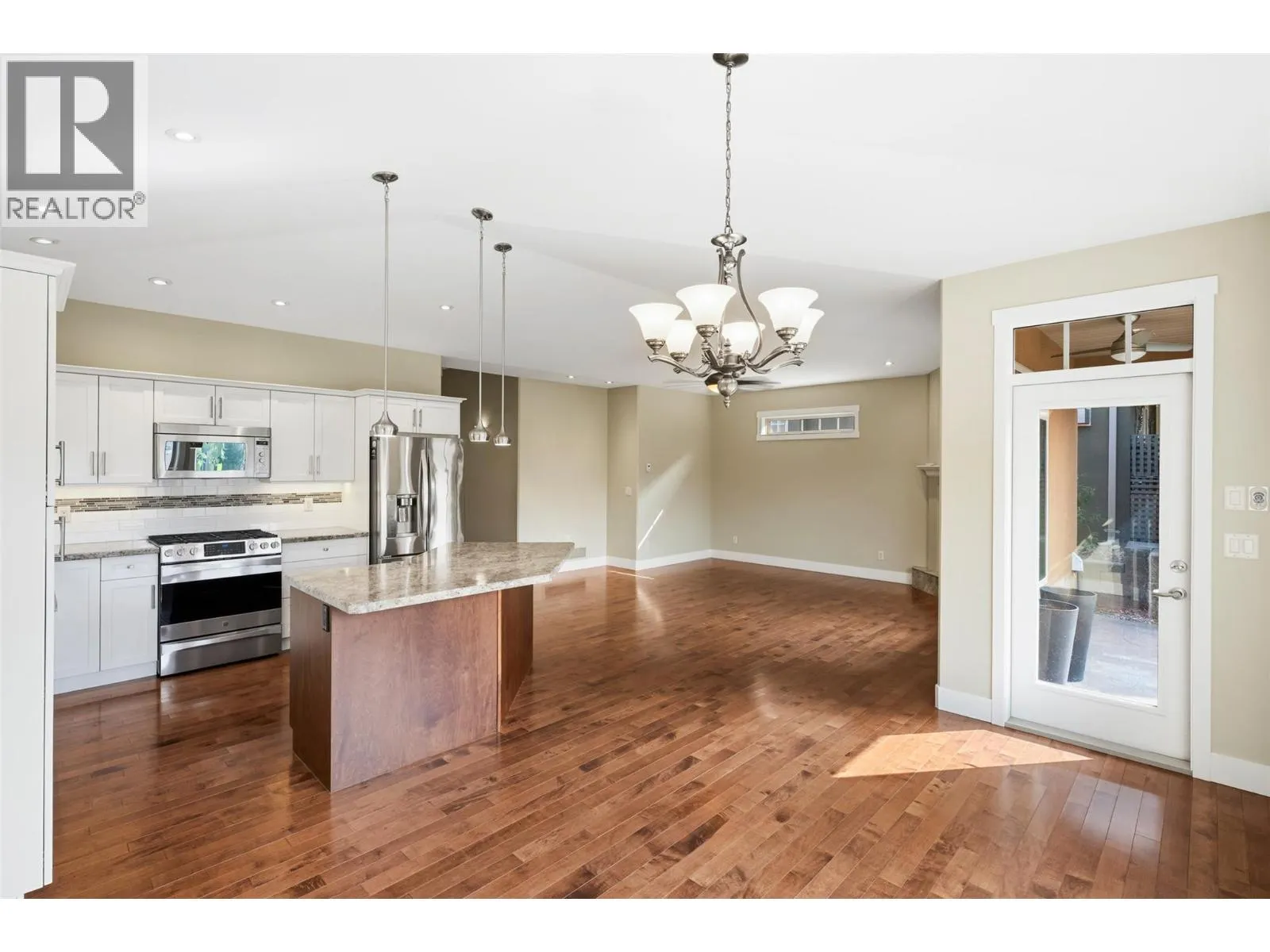 6833 Meadows Drive Unit# 34