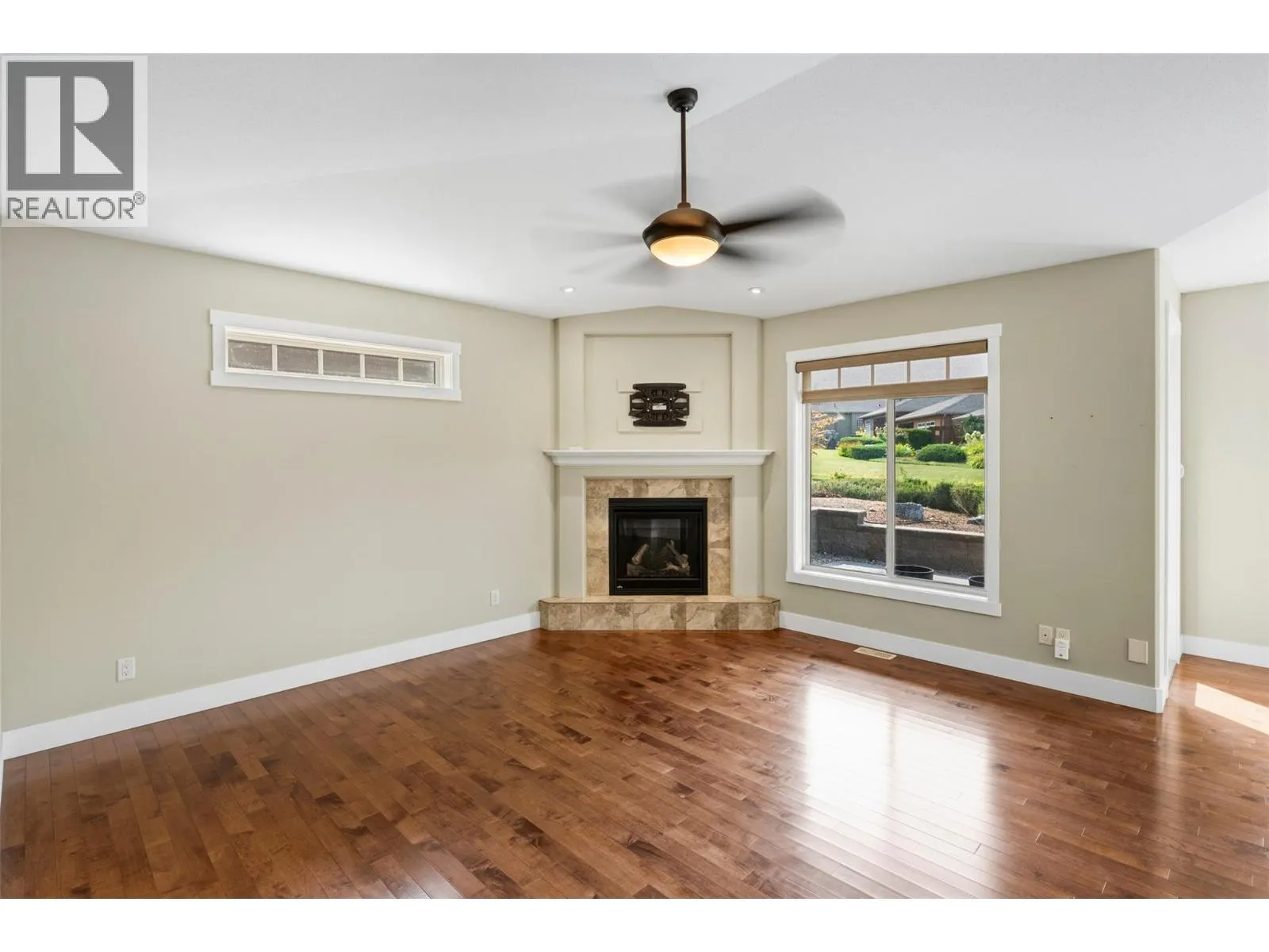 6833 Meadows Drive Unit# 34