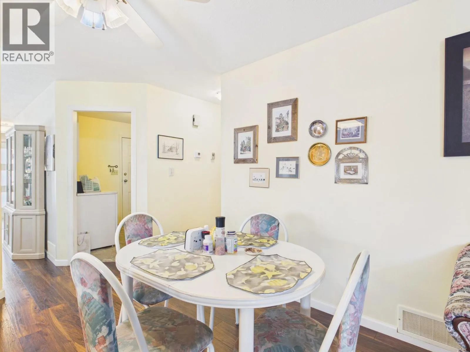 14 Poplar Court
