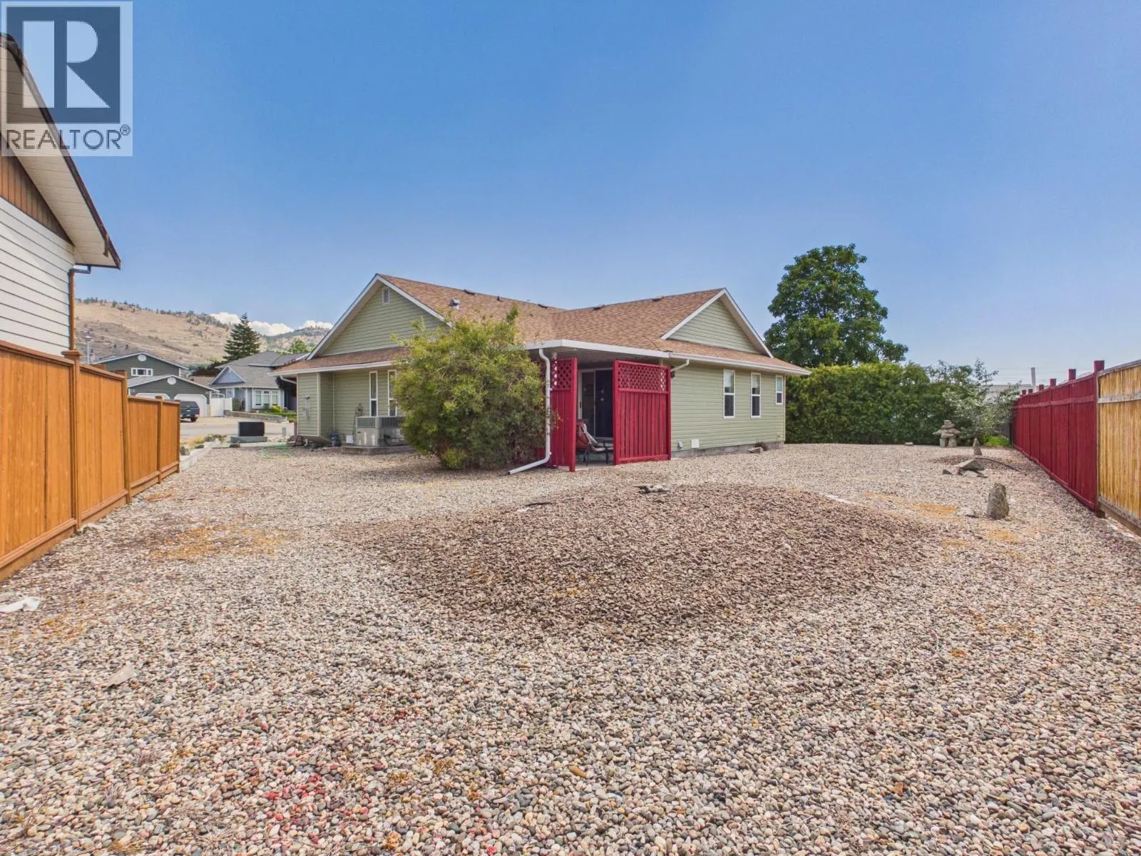 14 Poplar Court