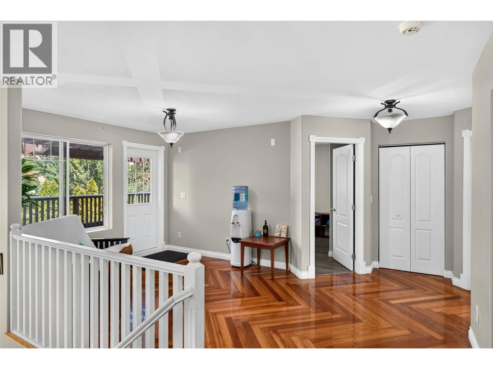 1669 Autumn Road